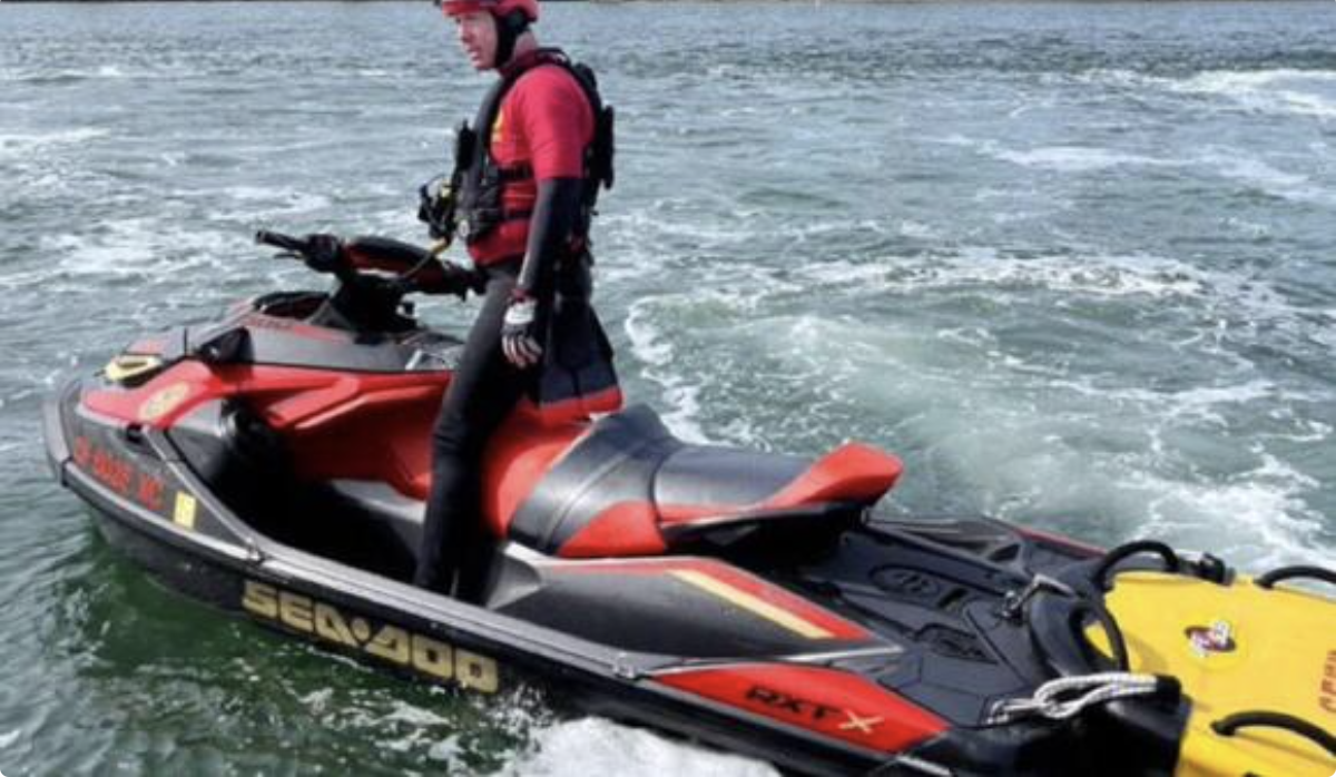 Bay Area Man Dies Attempting to Rescue Dog From Dangerous Surf at Ocean Beach