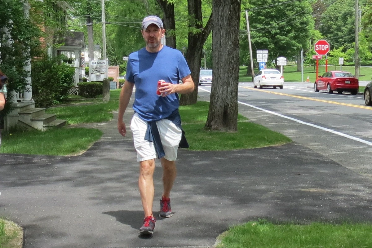 Senator Chris Murphy Begins 9th Annual Walk Across Connecticut in the Northwest Corner