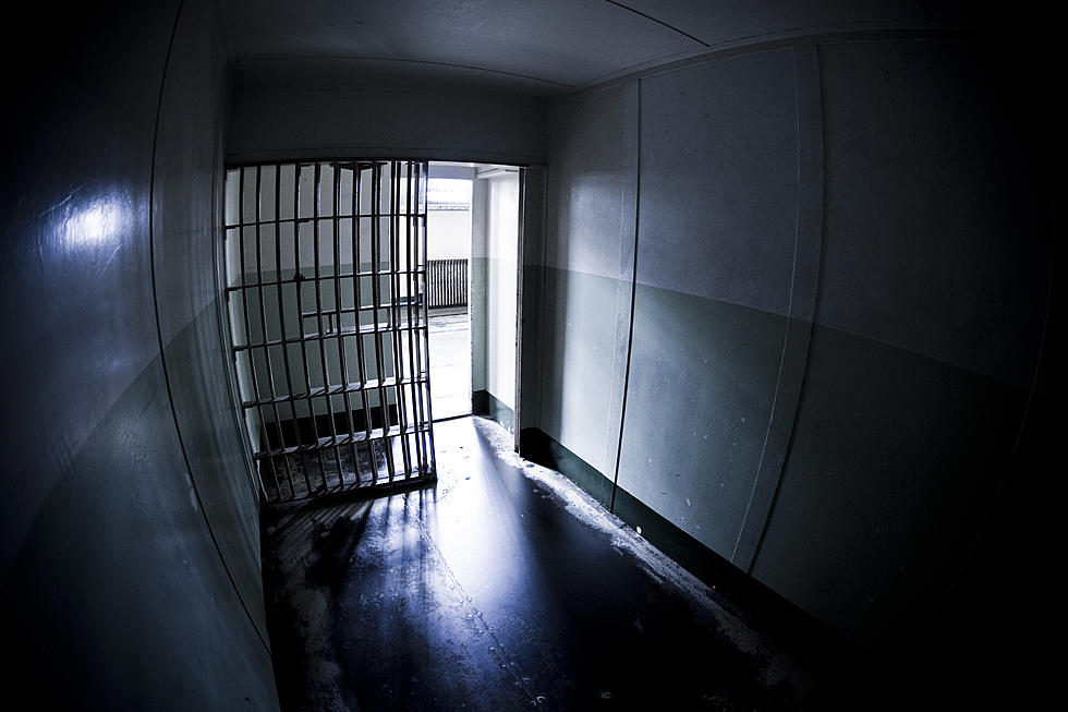 Texas Mom Accused of Smuggling Drugs into Violent New York Prison Using a Child