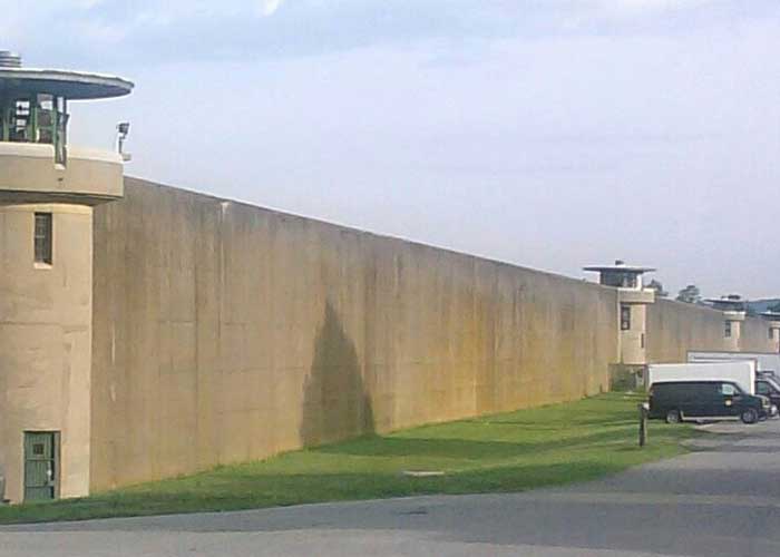 Buffalo Woman Charged with Smuggling Drugs into Greenhaven Correctional Facility