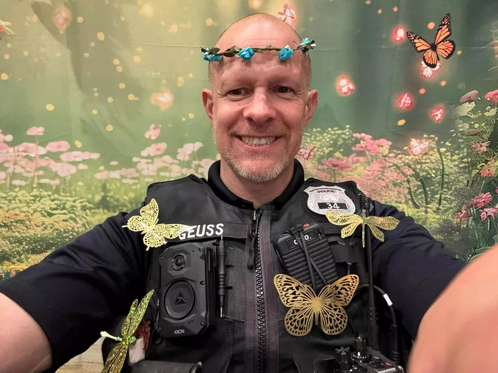 Poughkeepsie Officer Steals the Show at High School Prom