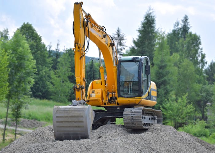 Construction Worker Fatally Struck by Excavator in Beacon