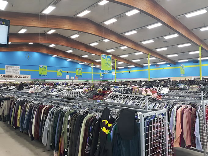 People Drive From All Over Maryland To Hunt For Bargains At This Massive Secondhand Shop