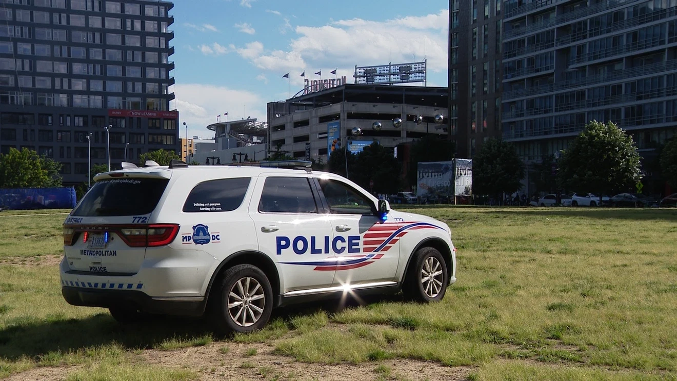Police Investigate Armed Carjacking in Southeast D.C.