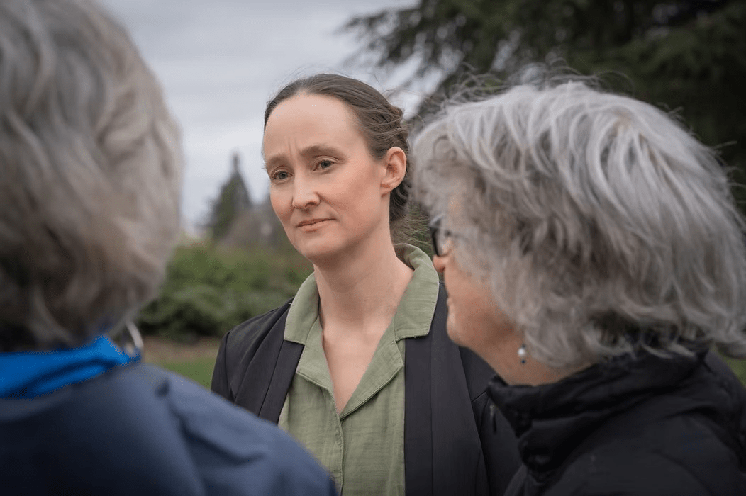 Political Shake-Up in Washington: Harrell Faces Tight Race, Ferguson Slumps in Polls