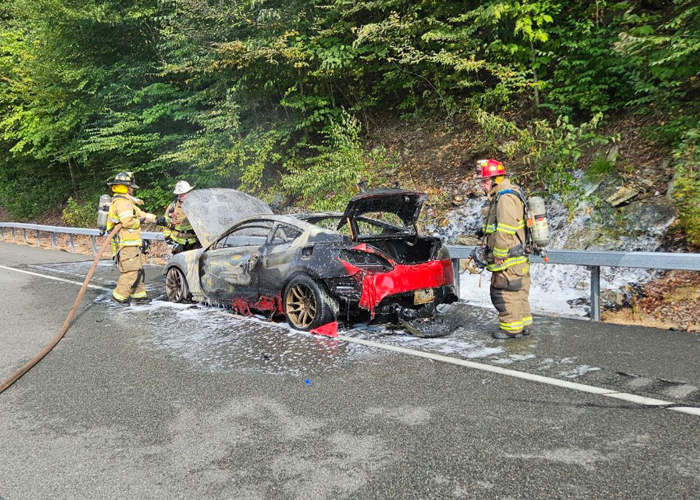Car Fire Temporarily Shuts Down Taconic State Parkway in Putnam Valley