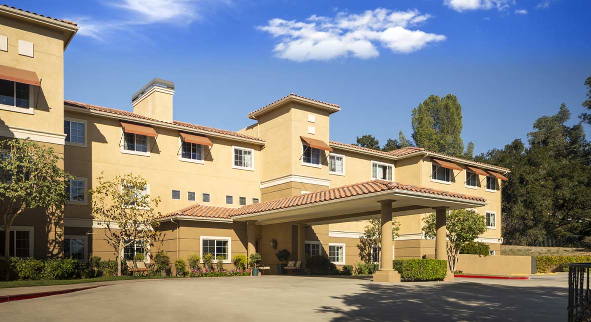 Independent Living in the Golden State: A Guide to Senior Communities in California