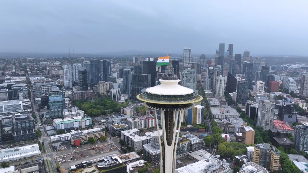 Indian Flag Hoisted Over Seattle’s Space Needle to Mark 79th Independence Day