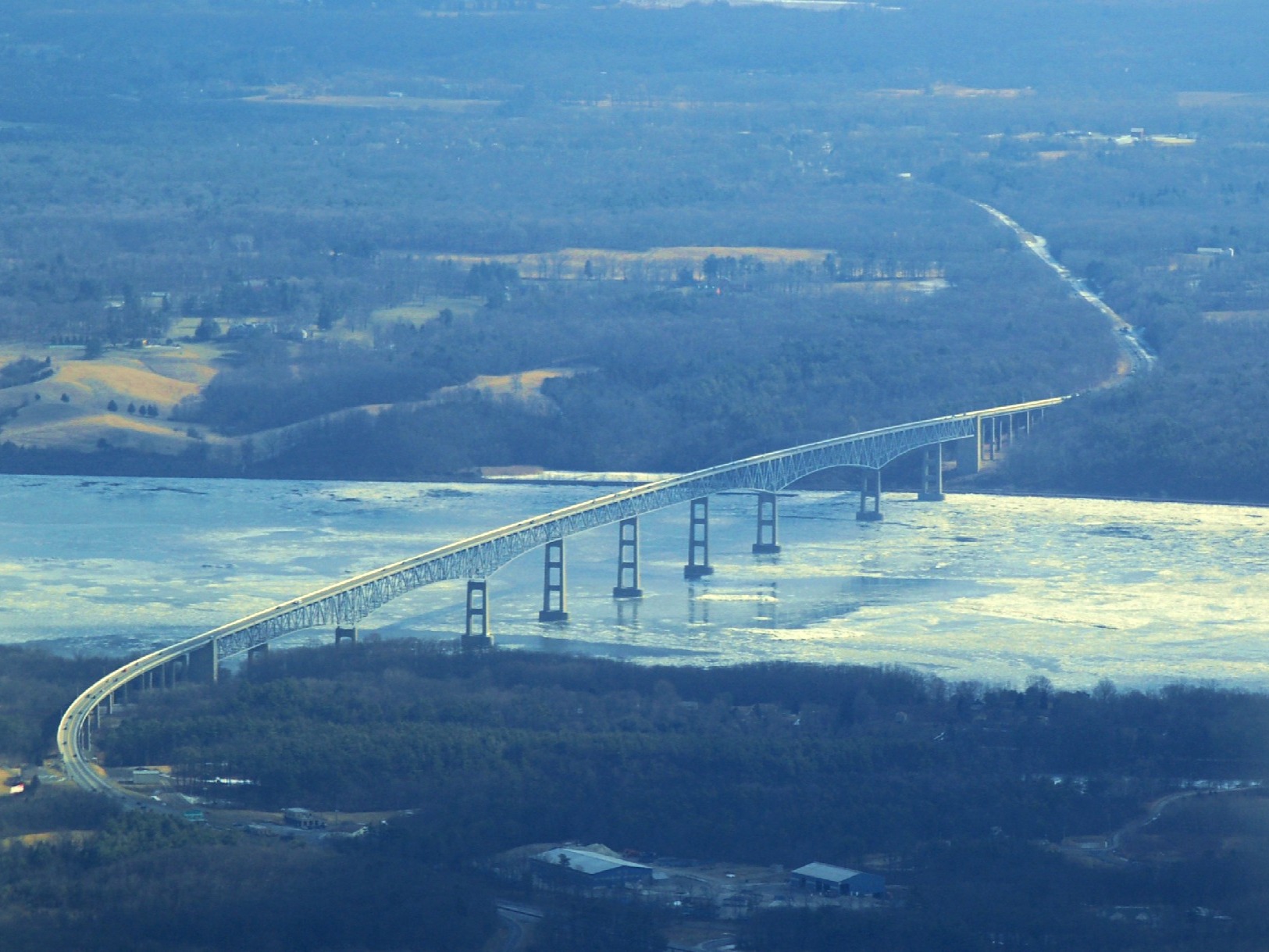 Woman Dies After Jumping From Kingston-Rhinecliff Bridge