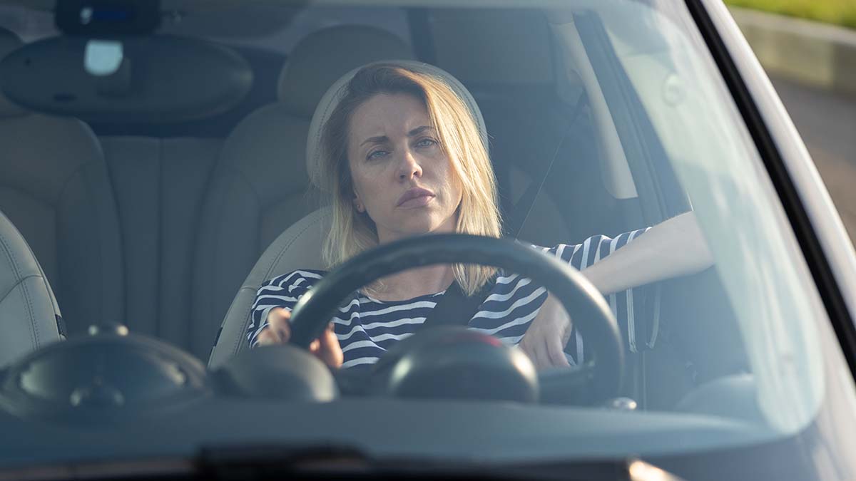 Woman Thrilled to Spend Two Hours on Perfectly Straight I-5 Staring at Grass