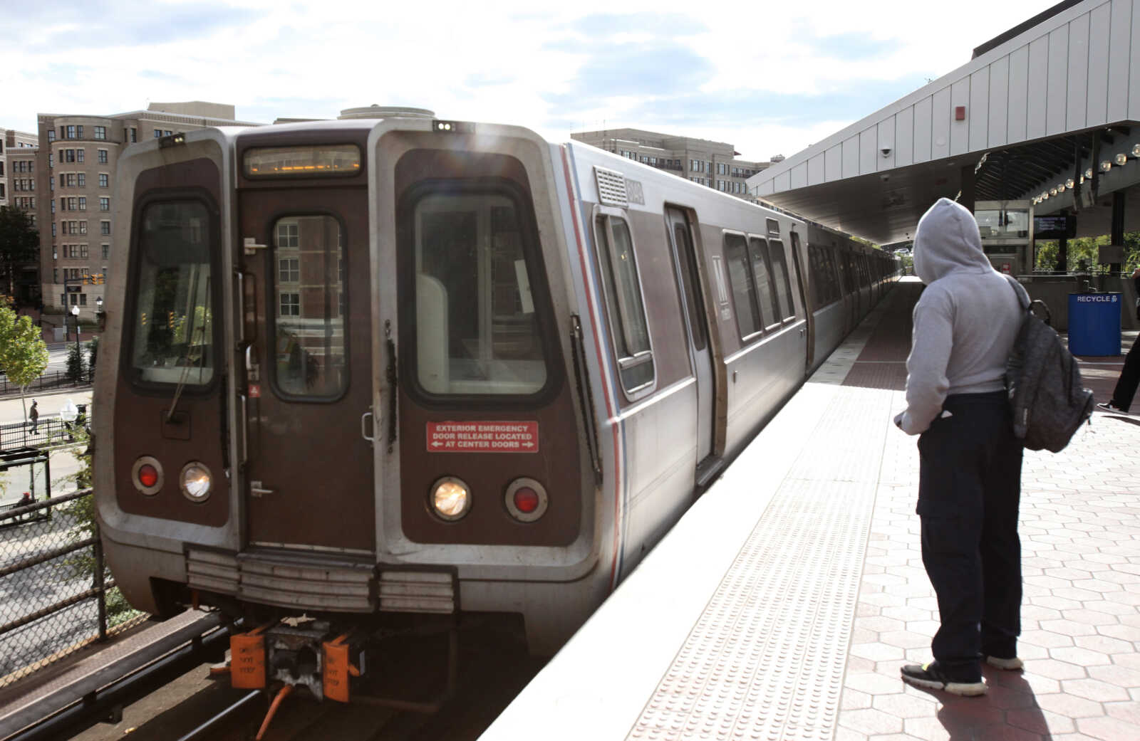 Alexandria Teen Charged with Armed Robbery on Metro Train
